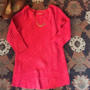 High-lo New York and company sweater